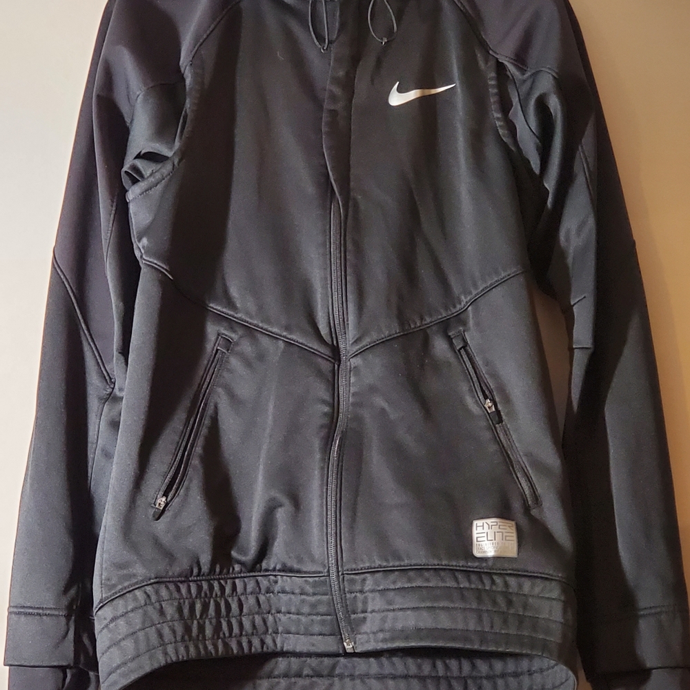 ***SOLD*** Nike Elite hoodie